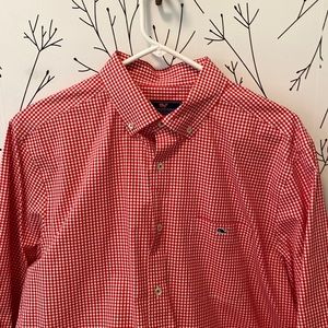 Vineyard Vines dress shirt. Size Large